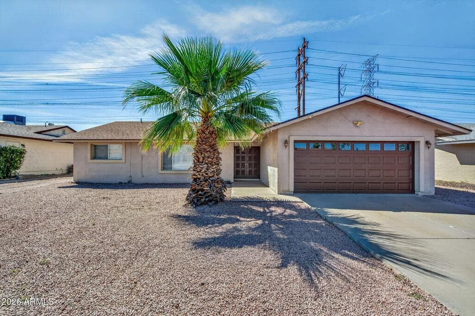 619 E DIAMOND Drive, Tempe, AZ 85283 — photo 1 of 42