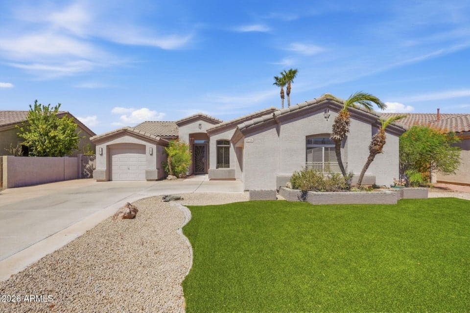 6796 W Abraham Lane, Glendale, AZ 85308 — photo 1 of 42