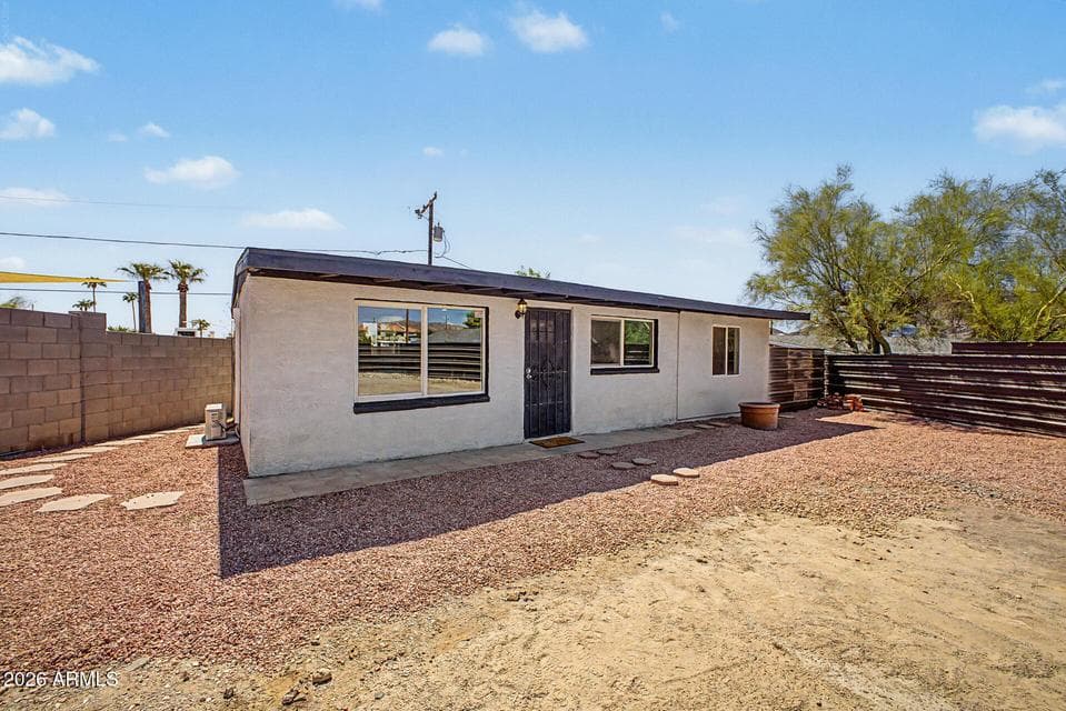 1535 E CHRISTY Drive, Phoenix, AZ 85020 — photo 1 of 20