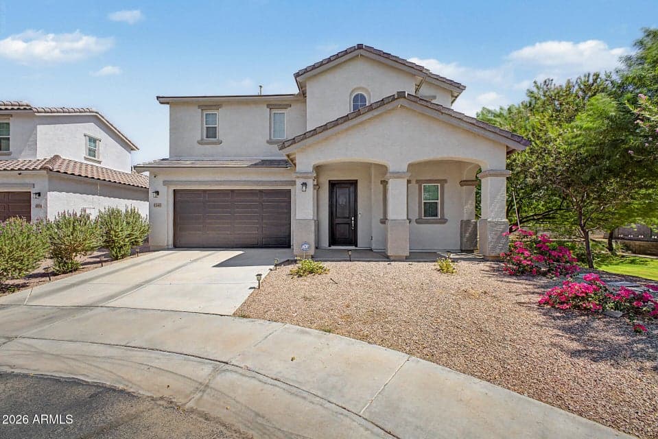 1541 S SENATE Street, Chandler, AZ 85286 — photo 1 of 34