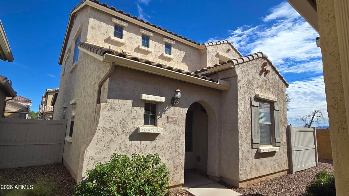 16027 N 19TH Drive, Phoenix, AZ 85023 — photo 1 of 11
