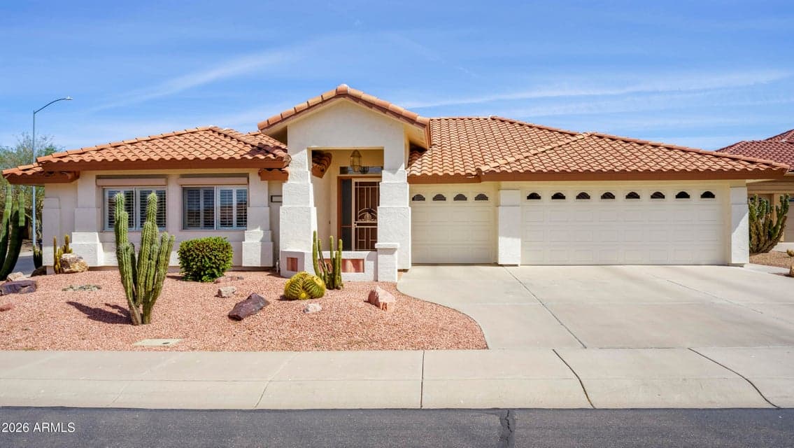 11512 E LAGUNA AZUL Circle E, Mesa, AZ 85209 — photo 1 of 26