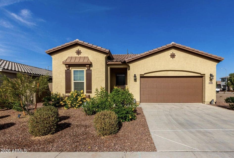 12356 W DAVIS Lane, Avondale, AZ 85323 — photo 1 of 13