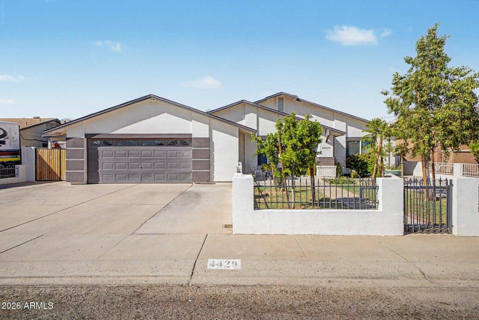 4428 W LEWIS Avenue, Phoenix, AZ 85035 — photo 1 of 21