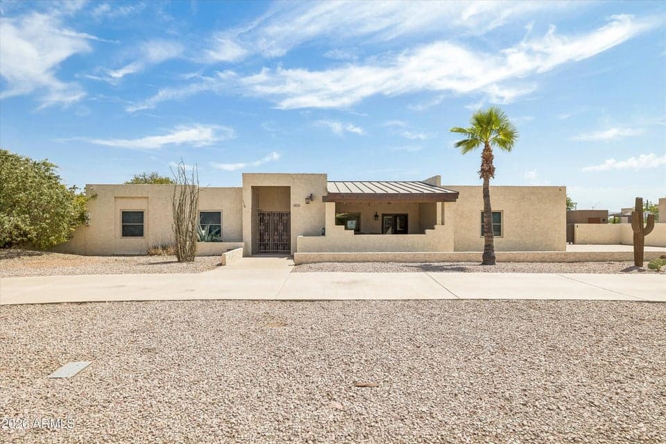 8031 E GRAY Road, Scottsdale, AZ 85260 — photo 1 of 10