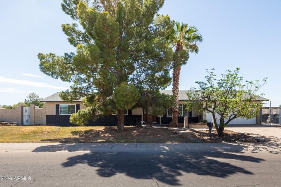 8607 W Earll Drive, Phoenix, AZ 85037 — photo 1 of 33