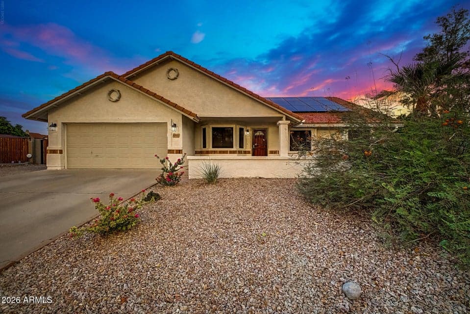 921 N SANDAL Circle, Mesa, AZ 85205 — photo 1 of 42