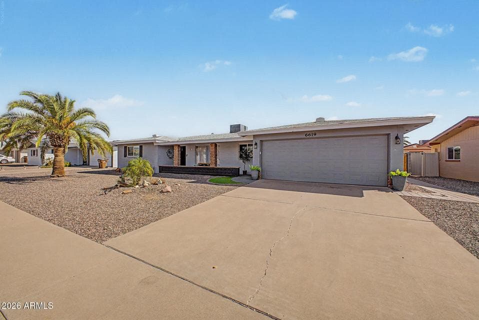 6619 E ELLIS Street, Mesa, AZ 85205 — photo 1 of 29
