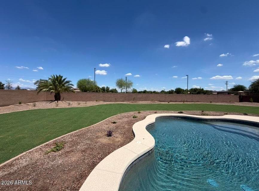 6361 S Sky Court, Gilbert, AZ 85298 — photo 1 of 3