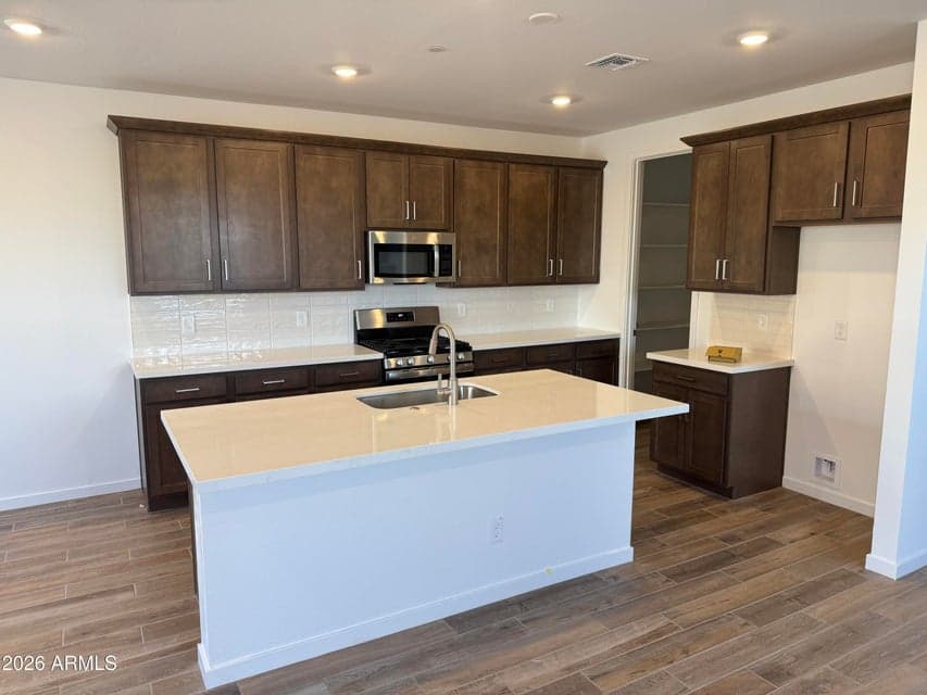 2262 S Jeffry Street, Gilbert, AZ 85295 — photo 1 of 7
