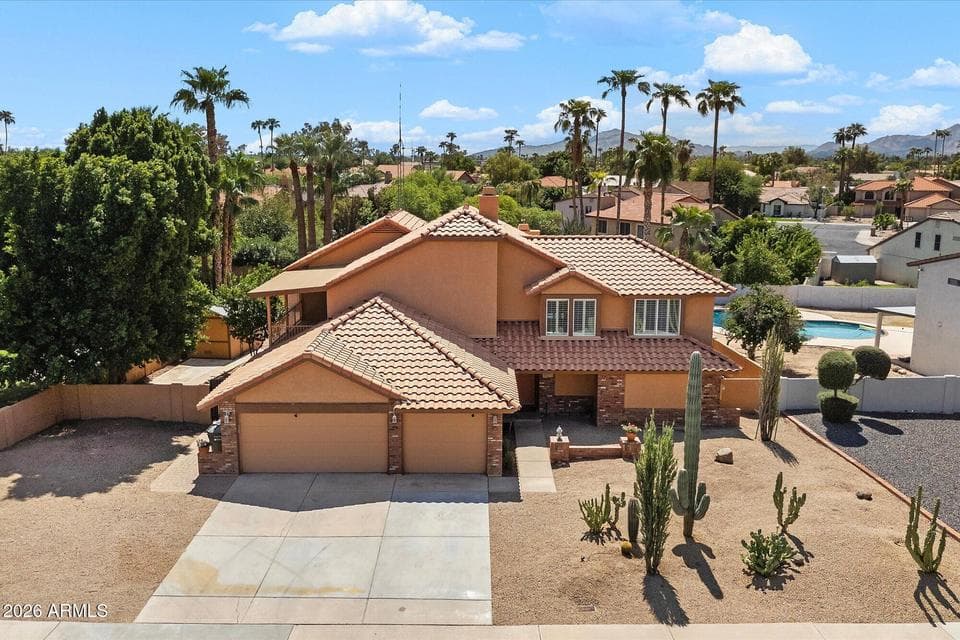 6235 E PARADISE Lane, Scottsdale, AZ 85254 — photo 1 of 48