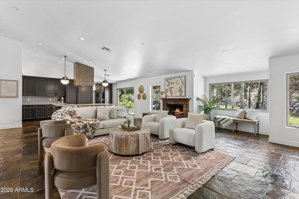 14018 N CORAL GABLES Drive, Phoenix, AZ 85023 — photo 1 of 72