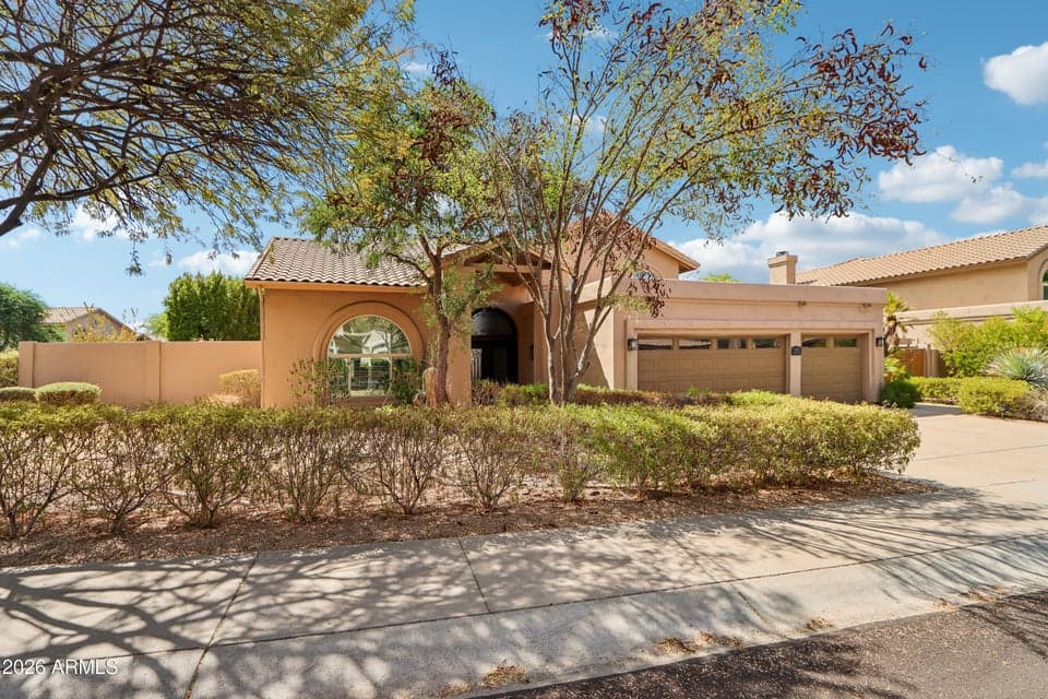 9153 E PALM TREE Drive, Scottsdale, AZ 85255 — photo 1 of 31
