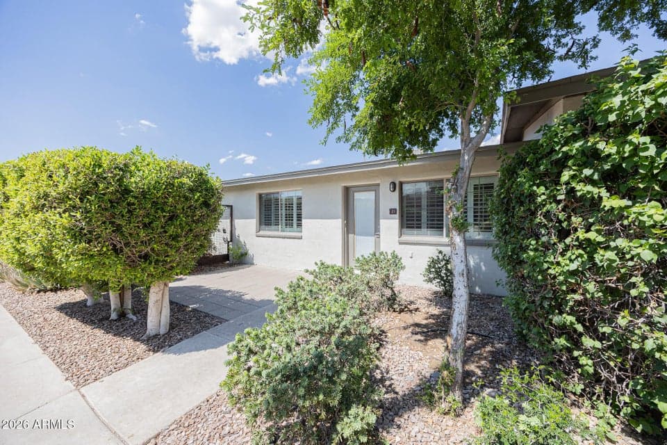 1850 E MARYLAND Avenue 21, Phoenix, AZ 85016 — photo 1 of 21
