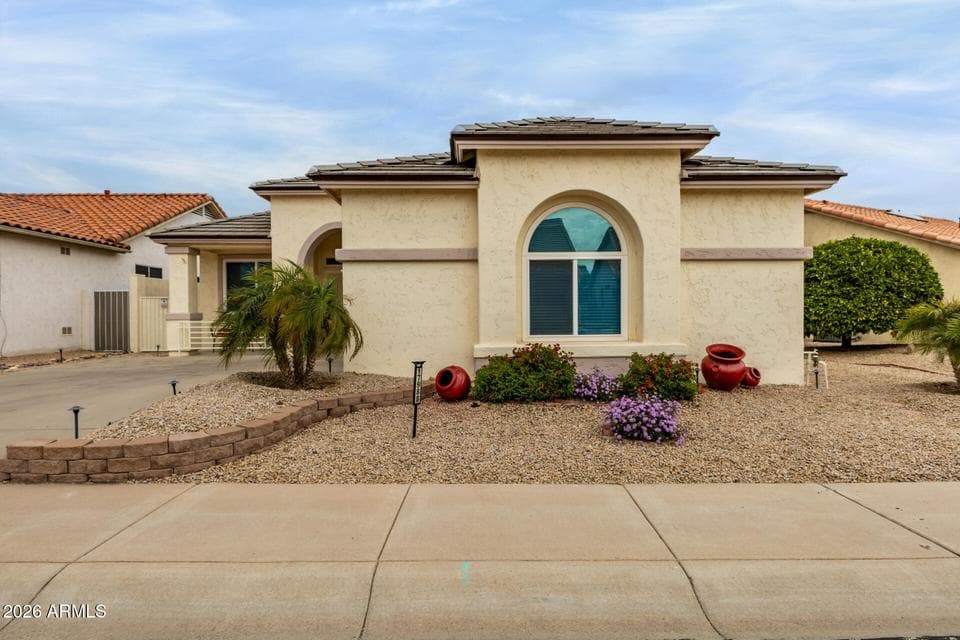 17988 W DENEEN Way, Surprise, AZ 85374 — photo 1 of 29