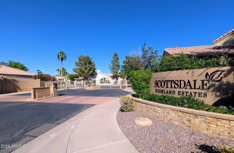 4747 N 84TH Way, Scottsdale, AZ 85251 — photo 1 of 59