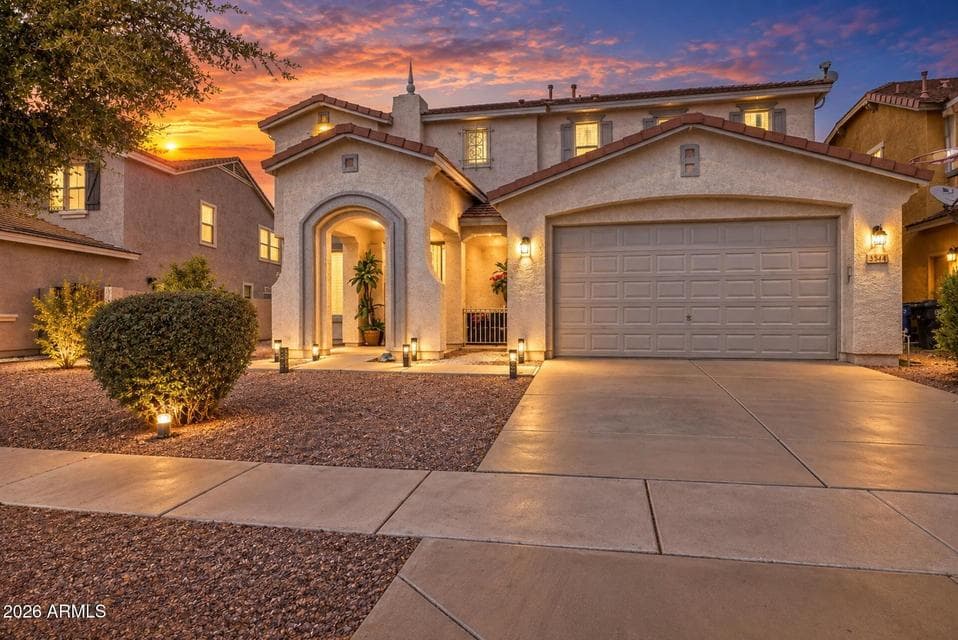 3514 E GARY Way, Gilbert, AZ 85234 — photo 1 of 81