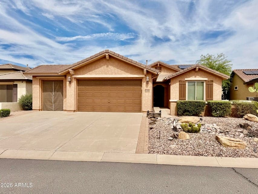 6746 W SANDPIPER Way, Florence, AZ 85132 — photo 1 of 51