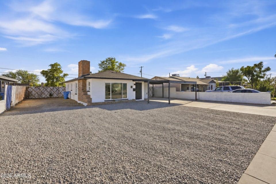 1829 W CAMPBELL Avenue, Phoenix, AZ 85015 — photo 1 of 31