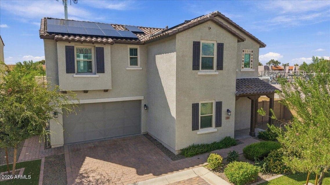 924 E ANDERSON Avenue, Phoenix, AZ 85022 — photo 1 of 84
