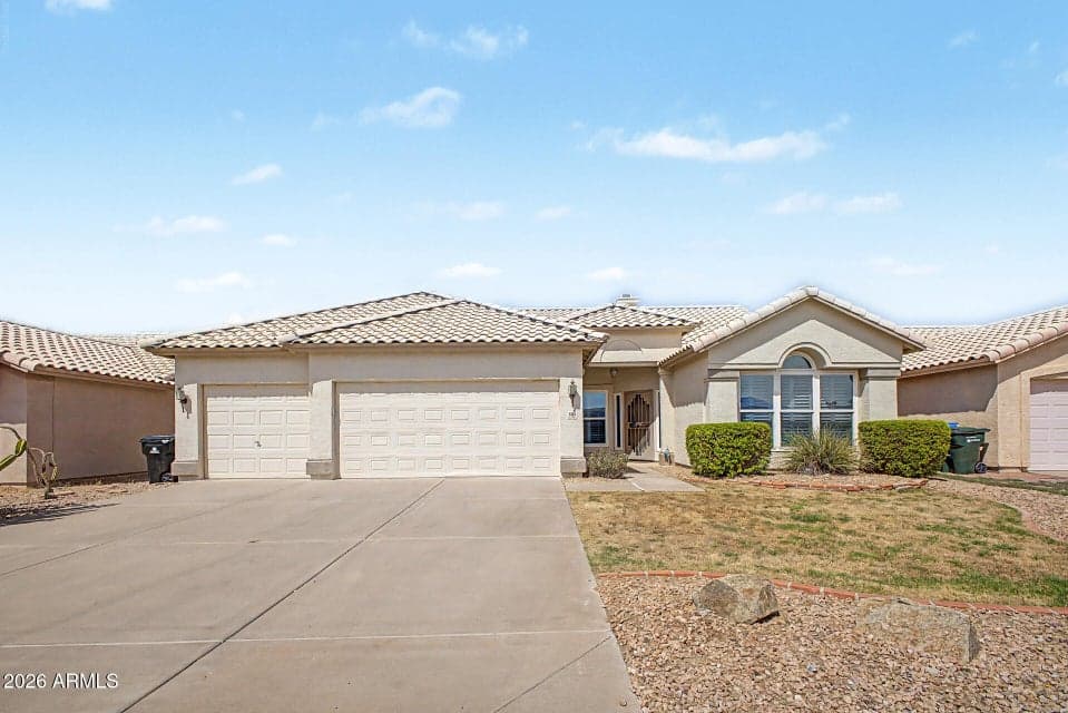 3334 E UTOPIA Road, Phoenix, AZ 85050 — photo 1 of 39