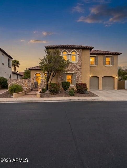 3476 S VALERIE Drive, Chandler, AZ 85286 — photo 1 of 44