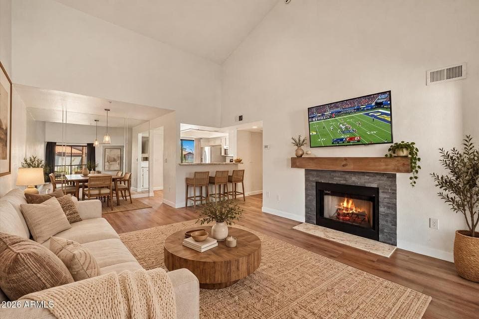 9450 N 95TH Street 209, Scottsdale, AZ 85258 — photo 1 of 27