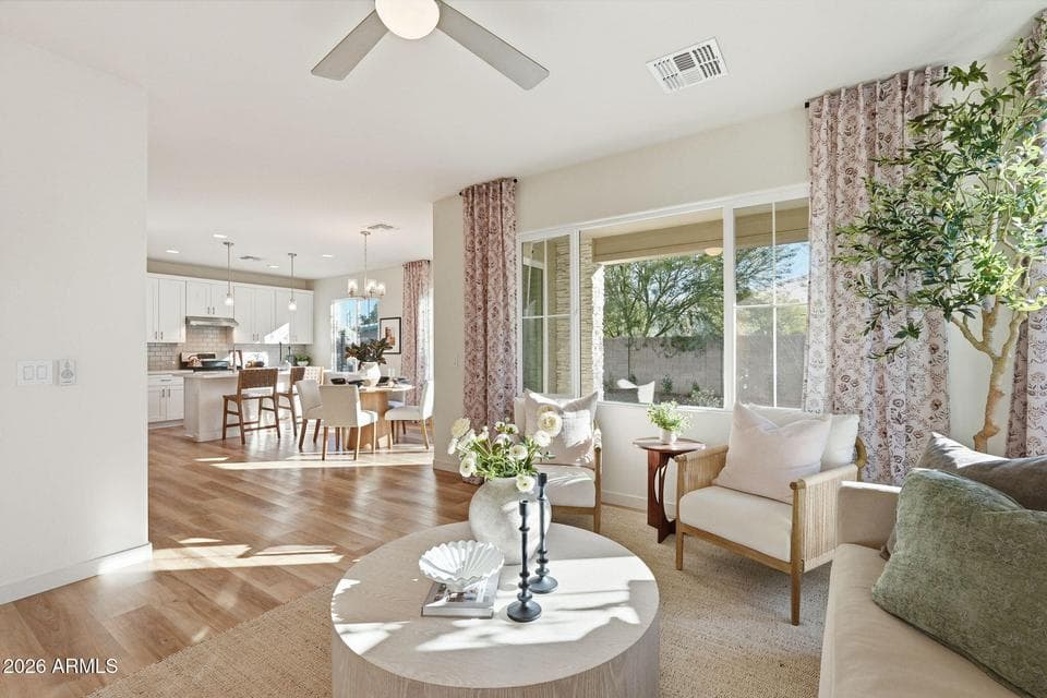 6528 N 15th Drive, Phoenix, AZ 85015 — photo 1 of 32