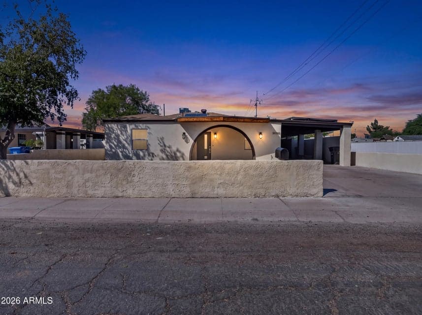 3202 W GARFIELD Street, Phoenix, AZ 85009 — photo 1 of 10