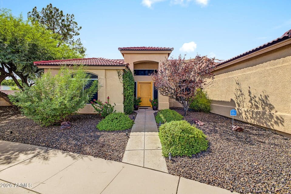 11402 N 44TH Court, Phoenix, AZ 85028 — photo 1 of 48
