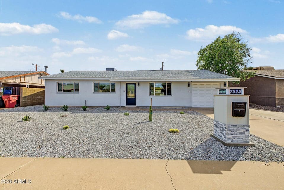 7525 E MORELAND Street, Scottsdale, AZ 85257 — photo 1 of 28
