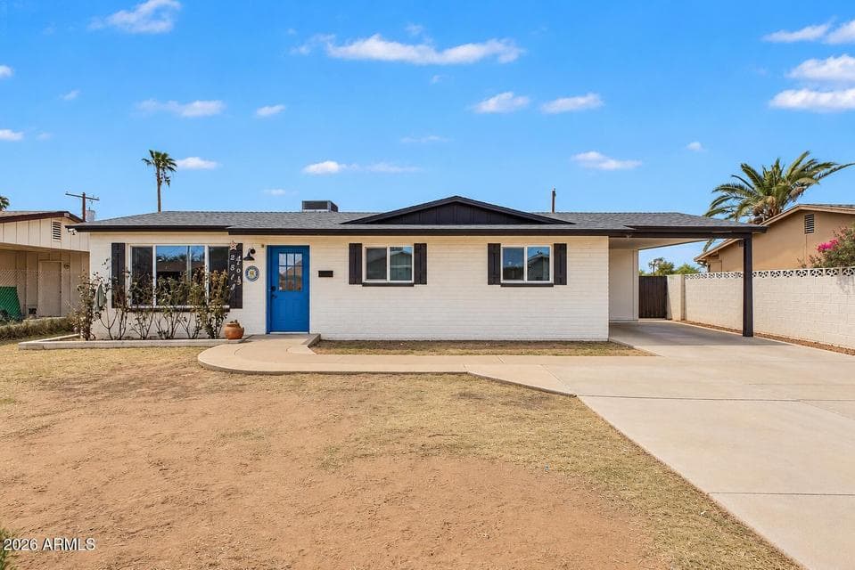 2512 N 48TH Drive N, Phoenix, AZ 85035 — photo 1 of 12