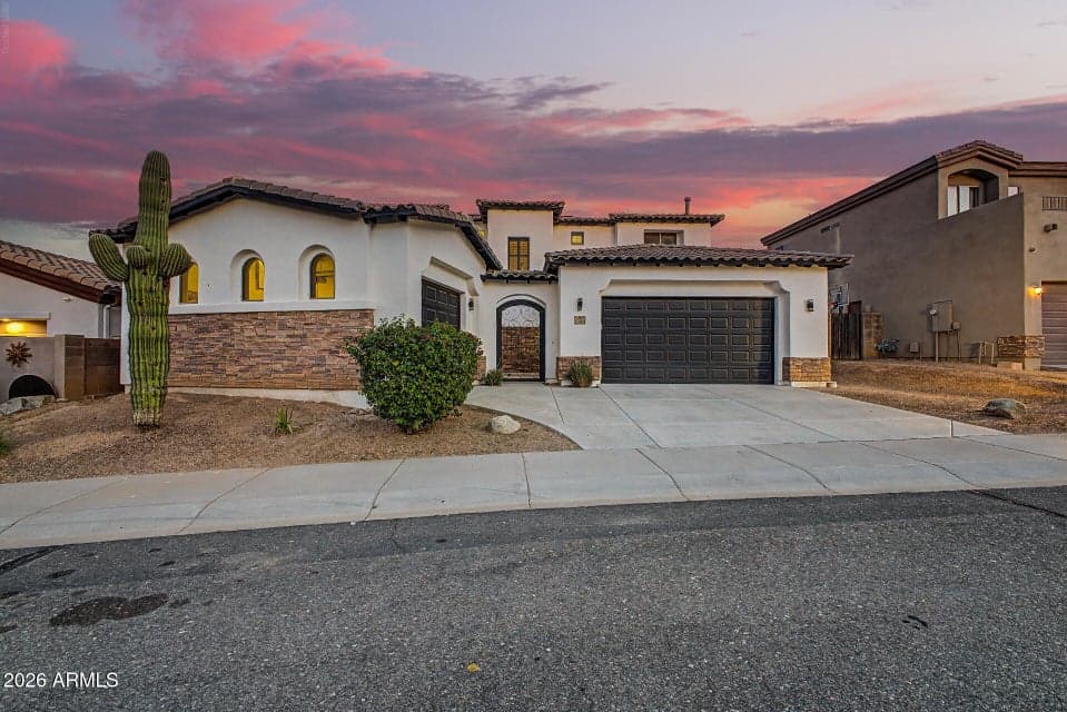 20011 N 19TH Street, Phoenix, AZ 85024 — photo 1 of 36