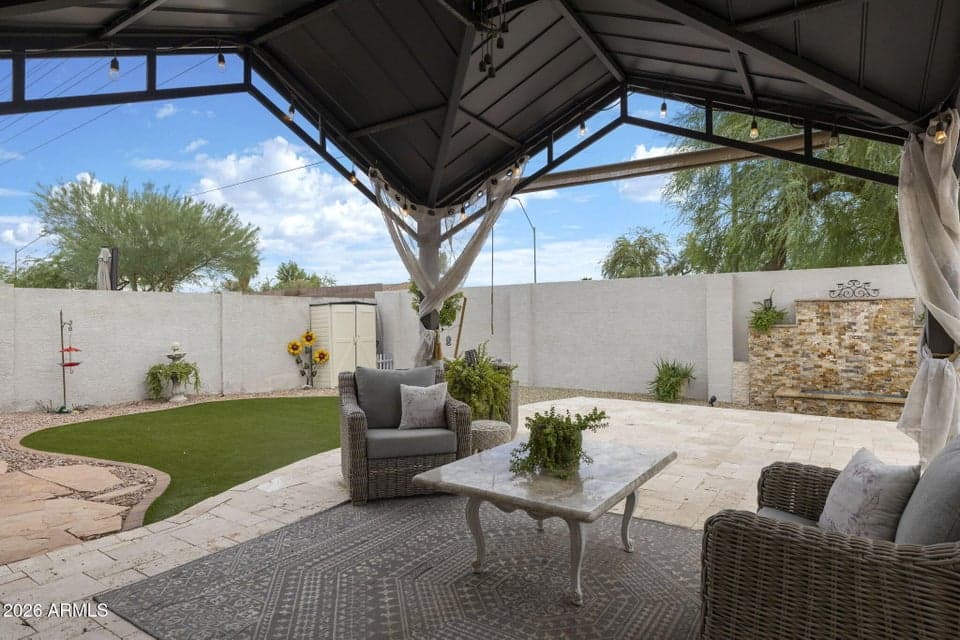 2011 E RENEE Drive, Phoenix, AZ 85024 — photo 1 of 30