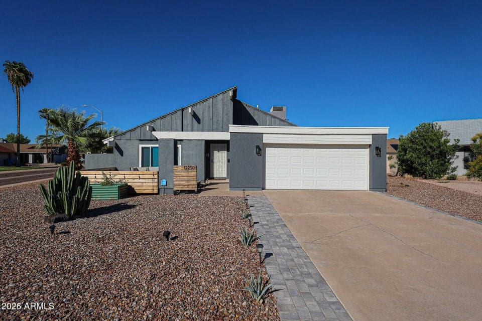 Gorgeous mid-century modern design