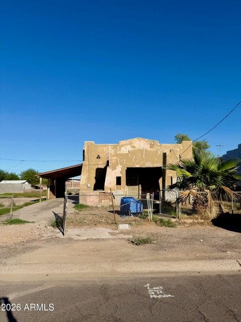 1427 S 13TH Place, Phoenix, AZ 85034 — photo 1 of 9