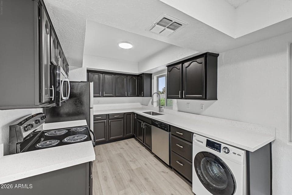 4444 E PARADISE VILLAGE Parkway 217, Phoenix, AZ 85032 — photo 1 of 15