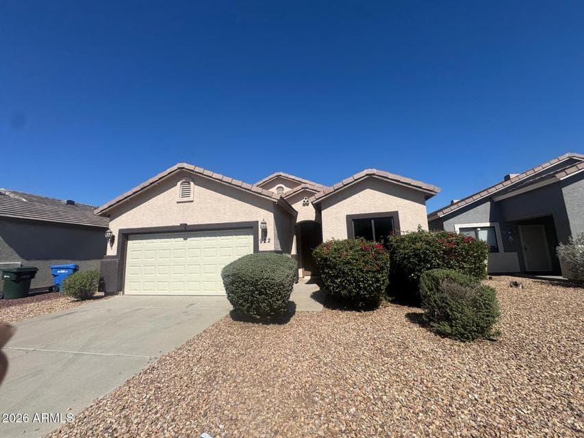 922 W SAINT KATERI Avenue, Phoenix, AZ 85041 — photo 1 of 16