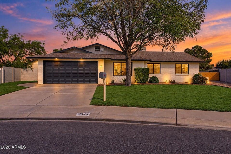 17645 N 29TH Avenue, Phoenix, AZ 85053 — photo 1 of 37