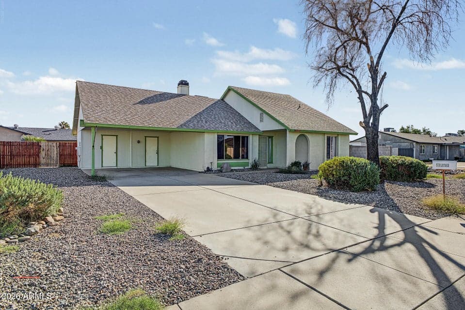 8717 W CLARENDON Avenue, Phoenix, AZ 85037 — photo 1 of 25