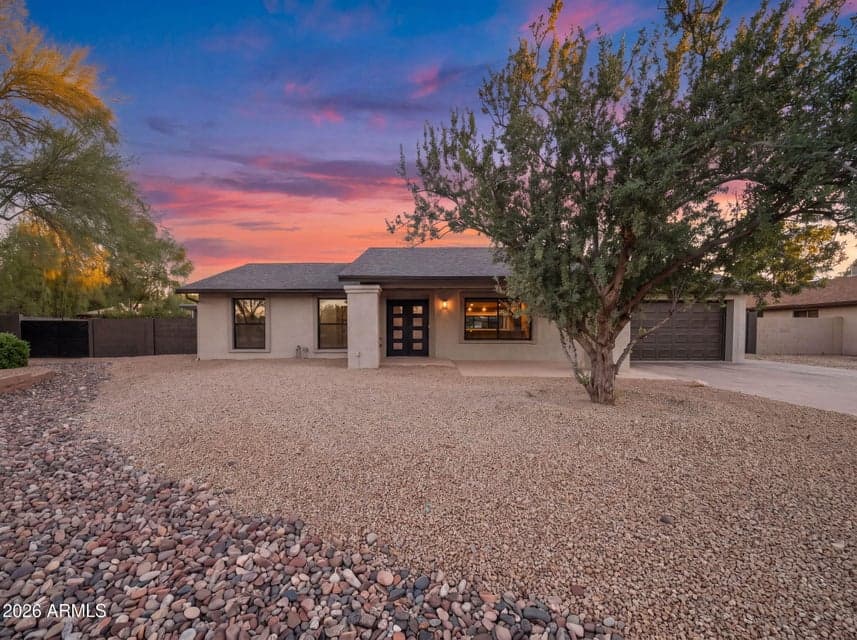 4641 E SHEENA Drive, Phoenix, AZ 85032 — photo 1 of 42
