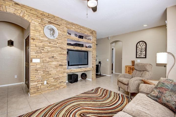 2553 N RAVEN Street, Mesa, AZ