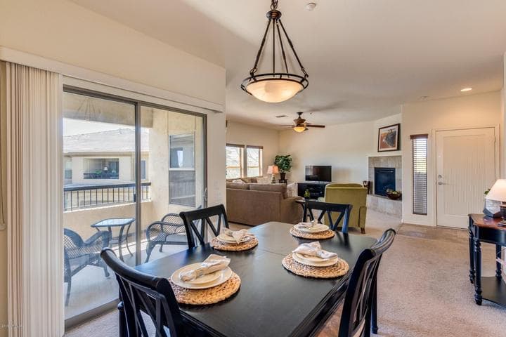 33550 N DOVE LAKES Drive #2042, Cave Creek, AZ