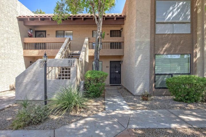 8651 E ROYAL PALM Road #235, Scottsdale, AZ