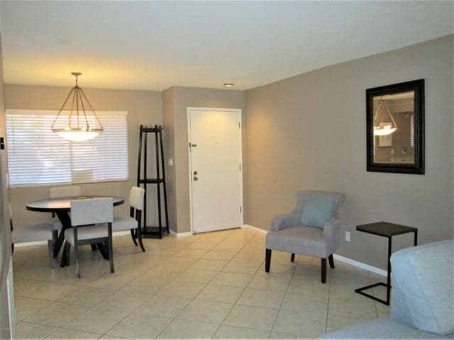 4303 E CACTUS Road #116, Phoenix, AZ