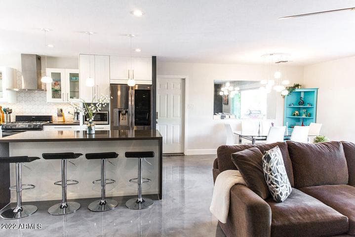 420 W FLOWER Street, Phoenix, AZ