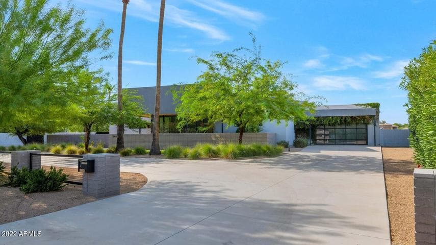 10195 E CACTUS Road, Scottsdale, AZ