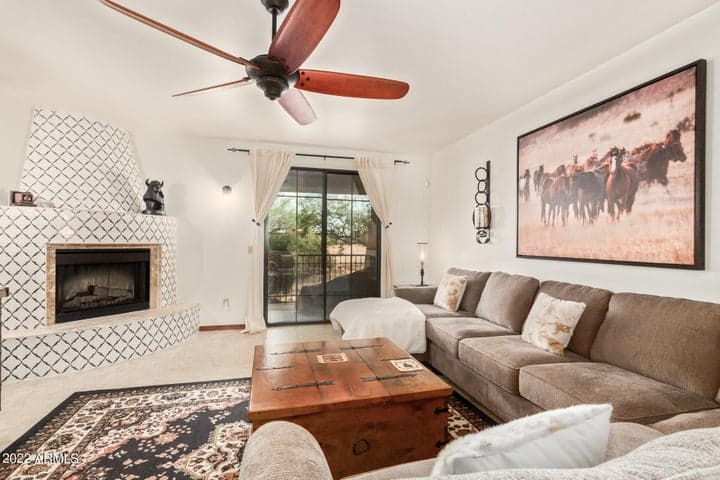 36601 N MULE TRAIN Road #A23, Carefree, AZ