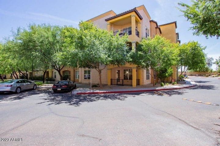14575 W MOUNTAIN VIEW Boulevard #10102, Surprise, AZ