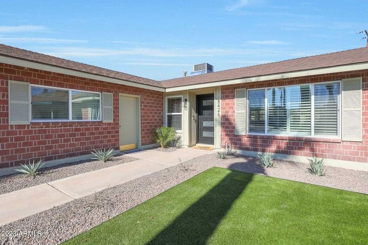 8426 E PLAZA Avenue, Scottsdale, AZ